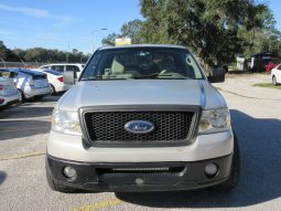 
										2006 Ford f -150 Lariat Beige full									