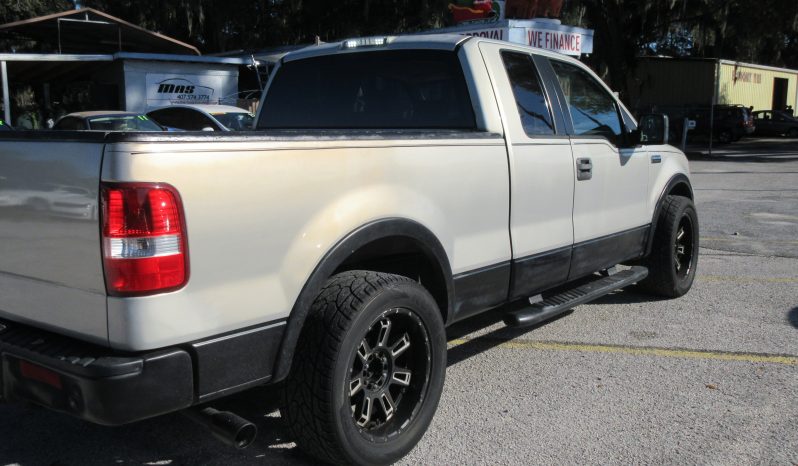 
								2006 Ford f -150 Lariat Beige full									