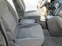 2007 TOYOTA SIENNA  LE  GOLD